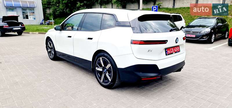 Позашляховик / Кросовер BMW iX 2023 в Тернополі