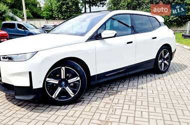 Внедорожник / Кроссовер BMW iX 2023 в 