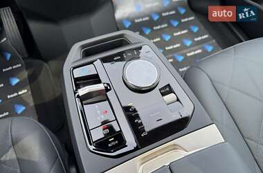 Внедорожник / Кроссовер BMW iX 2023 в 
