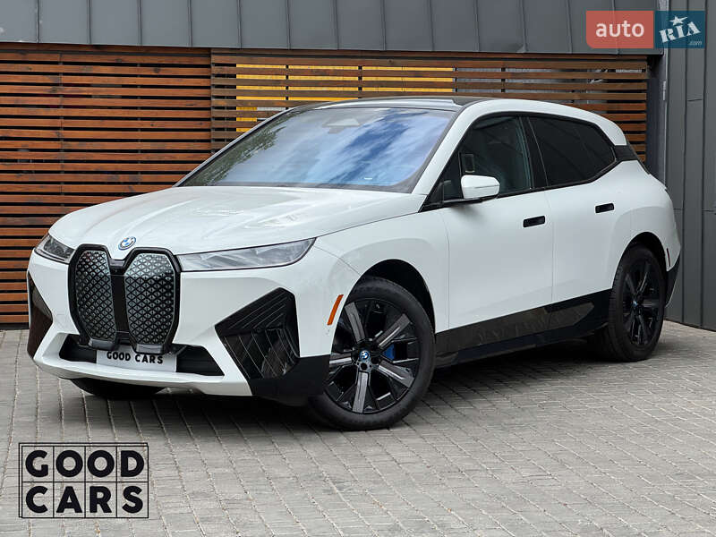 BMW iX 2023