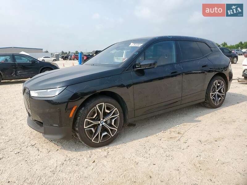 BMW iX 2023
