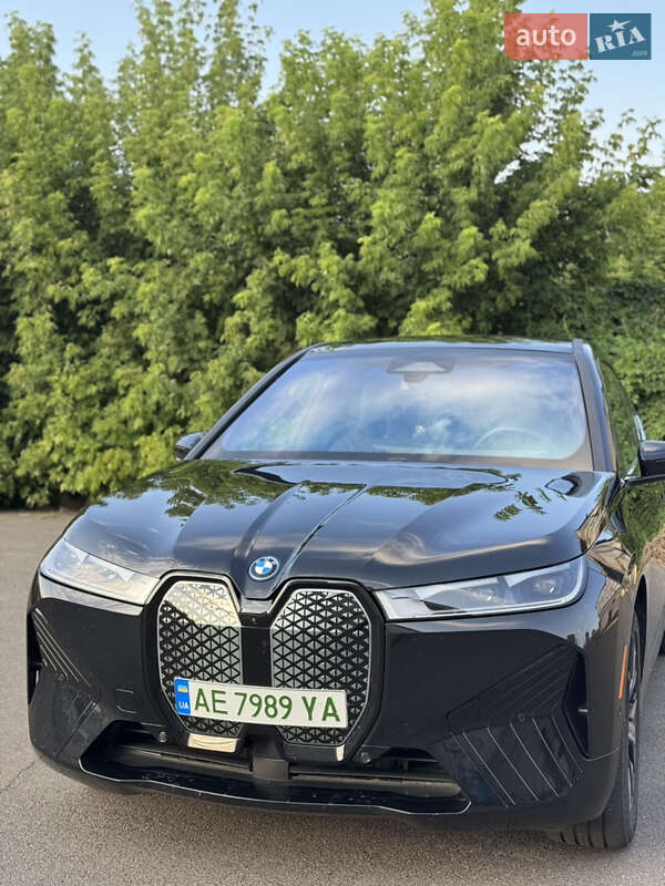 BMW iX 2023