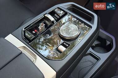 Внедорожник / Кроссовер BMW iX 2022 в 
