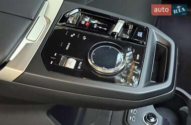 Внедорожник / Кроссовер BMW iX 2022 в 