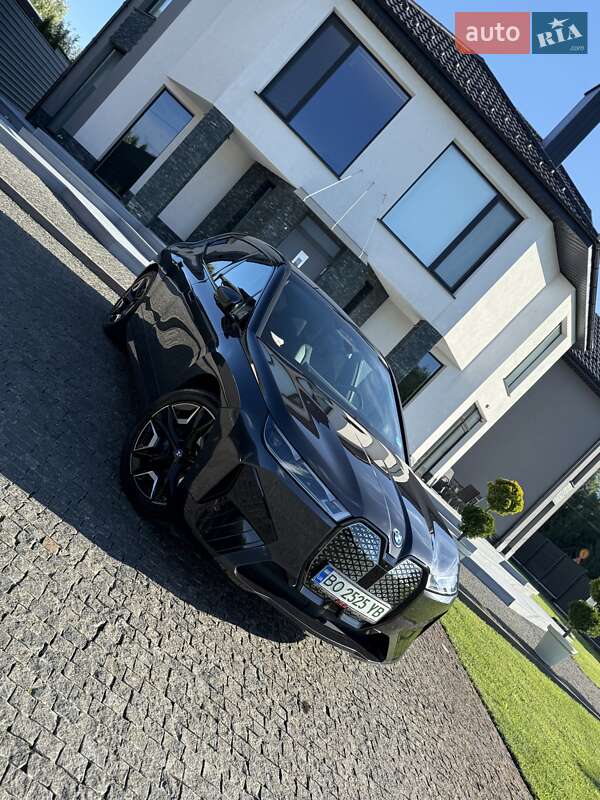 BMW iX 2022