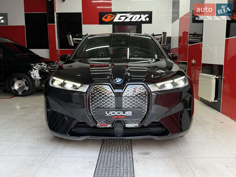 BMW iX 2022