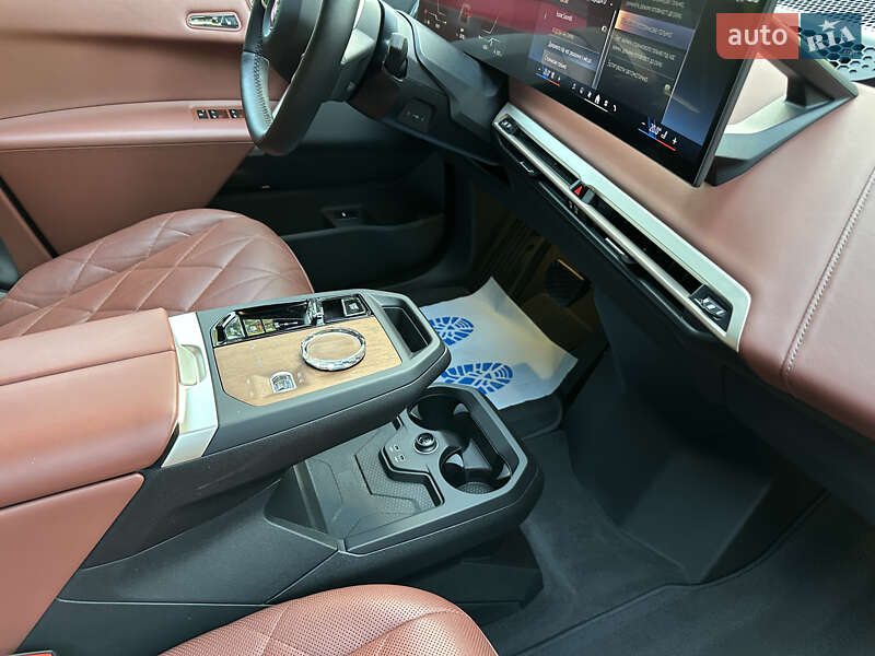 Внедорожник / Кроссовер BMW iX 2023 в Киеве