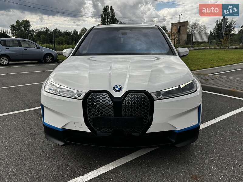 Внедорожник / Кроссовер BMW iX 2022 в Киеве фото 6 Внедорожник / Кроссовер BMW iX 2022 в Киеве