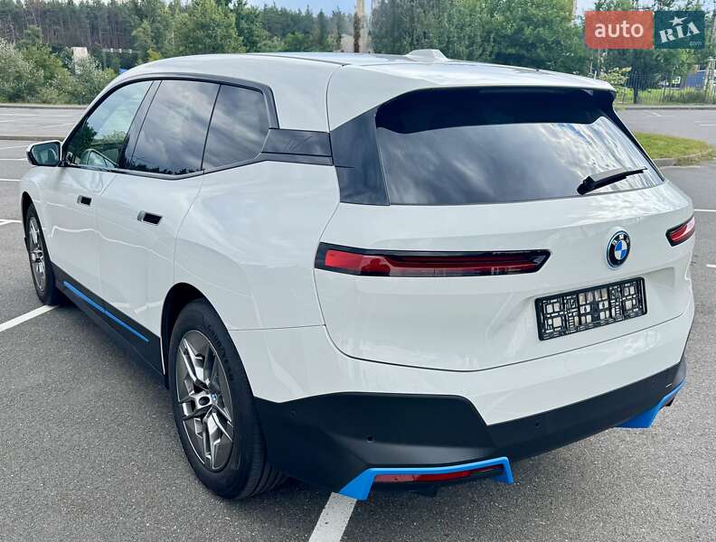 Внедорожник / Кроссовер BMW iX 2022 в Киеве фото 24 Внедорожник / Кроссовер BMW iX 2022 в Киеве