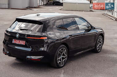 Внедорожник / Кроссовер BMW iX 2022 в 