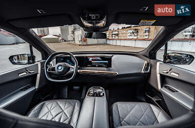 Внедорожник / Кроссовер BMW iX 2022 в 