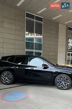 Внедорожник / Кроссовер BMW iX 2021 в Киеве