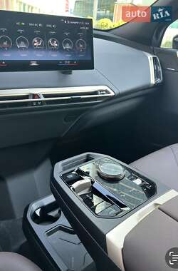 Внедорожник / Кроссовер BMW iX 2021 в Киеве