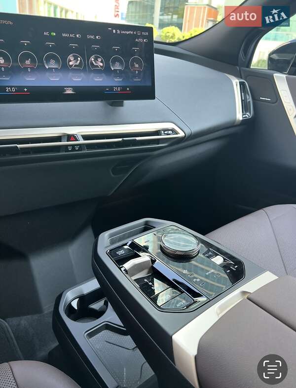 Позашляховик / Кросовер BMW iX 2021 в Києві фото 10 Позашляховик / Кросовер BMW iX 2021 в Києві