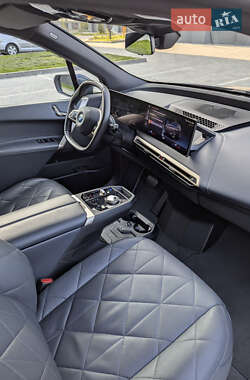 Внедорожник / Кроссовер BMW iX 2022 в Ивано-Франковске