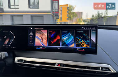 Внедорожник / Кроссовер BMW iX 2022 в Ивано-Франковске