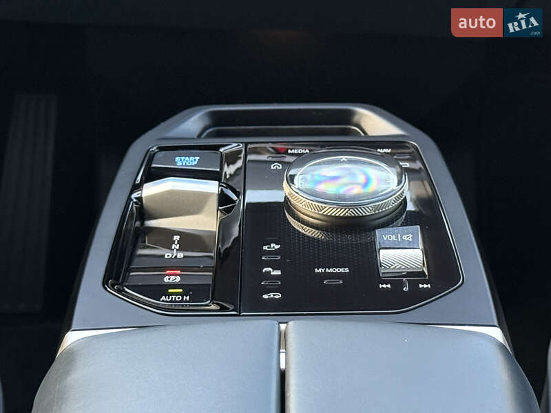 Внедорожник / Кроссовер BMW iX 2022 в Тернополе