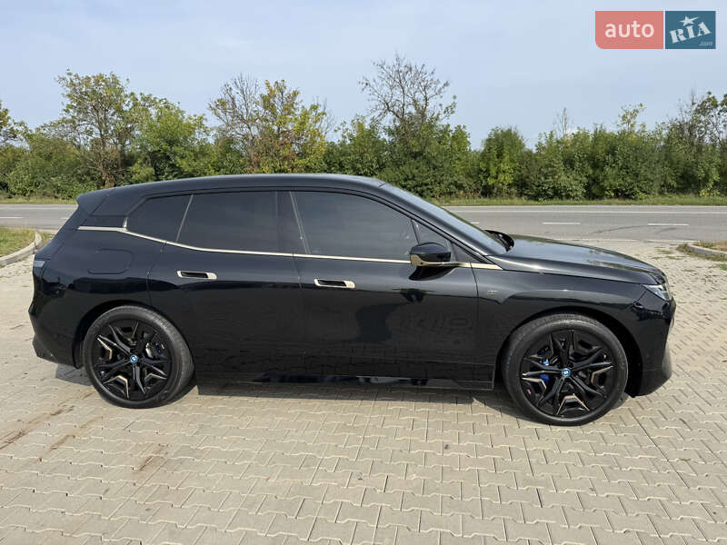 Внедорожник / Кроссовер BMW iX 2023 в Ужгороде
