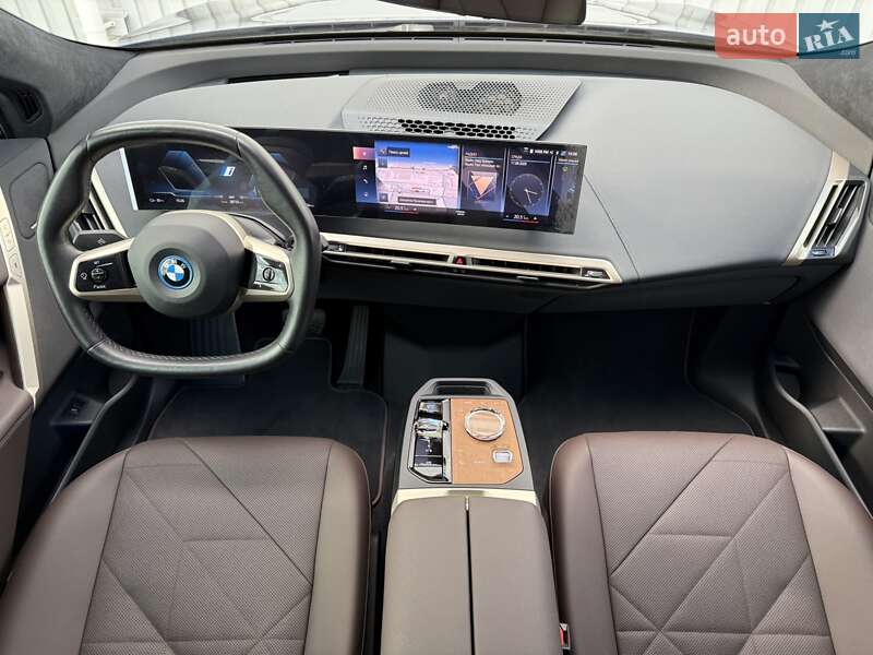 Позашляховик / Кросовер BMW iX 2021 в Дніпрі