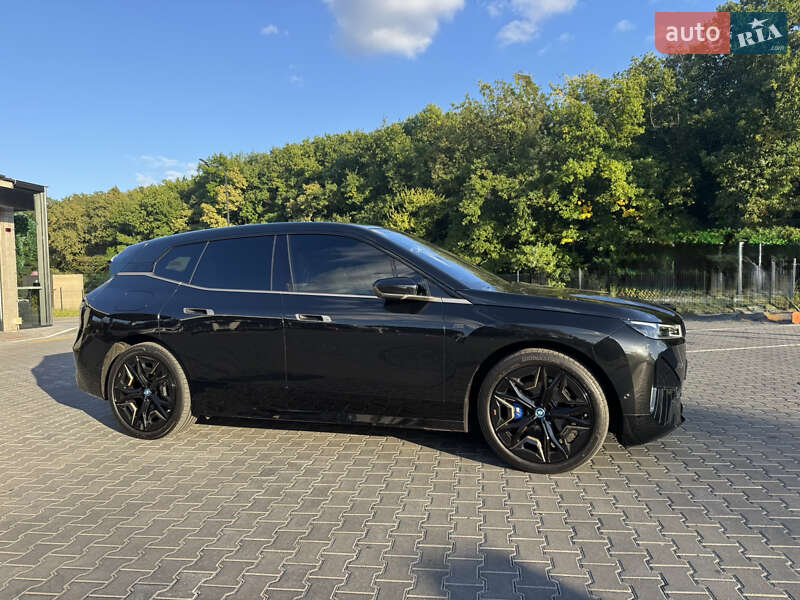 Внедорожник / Кроссовер BMW iX 2023 в Ужгороде