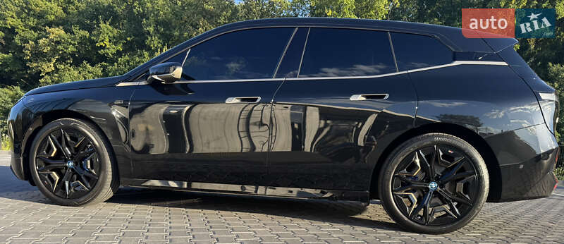 Внедорожник / Кроссовер BMW iX 2023 в Ужгороде