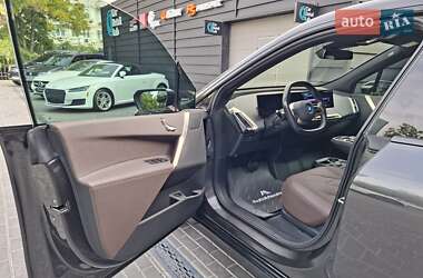 Позашляховик / Кросовер BMW iX 2023 в  фото 10 Позашляховик / Кросовер BMW iX 2023 в