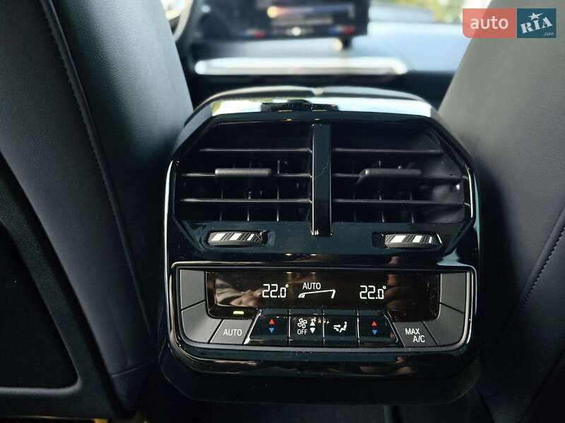 Внедорожник / Кроссовер BMW iX 2023 в Львове