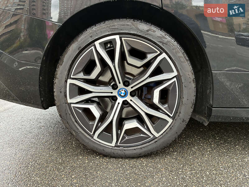 Позашляховик / Кросовер BMW iX 2022 в Києві фото 41 Позашляховик / Кросовер BMW iX 2022 в Києві
