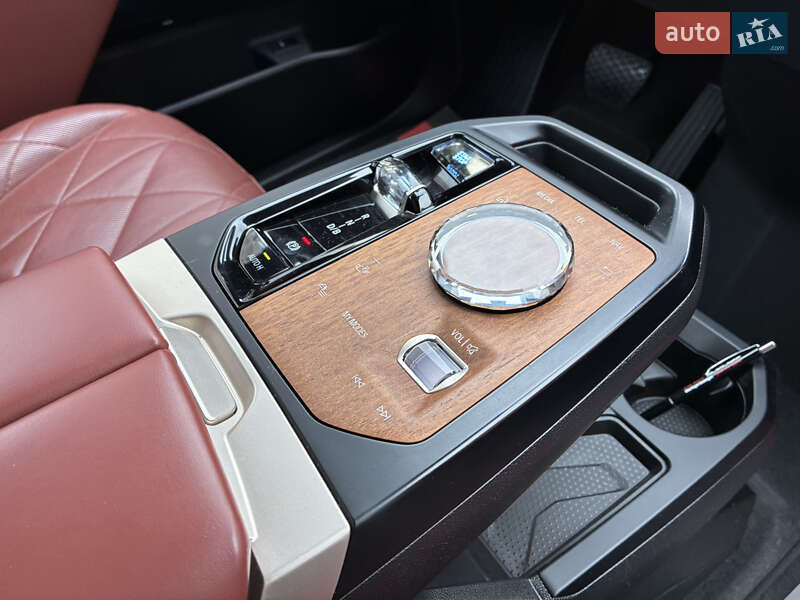 Позашляховик / Кросовер BMW iX 2022 в Києві фото 89 Позашляховик / Кросовер BMW iX 2022 в Києві