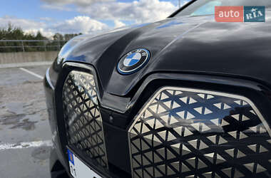 Внедорожник / Кроссовер BMW iX 2021 в 