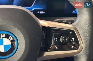 Внедорожник / Кроссовер BMW iX 2024 в  фото 21 Внедорожник / Кроссовер BMW iX 2024 в