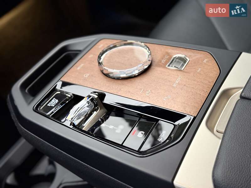 Внедорожник / Кроссовер BMW iX 2021 в Киеве