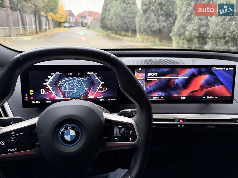 Внедорожник / Кроссовер BMW iX 2021 в Киеве
