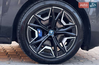 Внедорожник / Кроссовер BMW iX 2023 в  фото 11 Внедорожник / Кроссовер BMW iX 2023 в