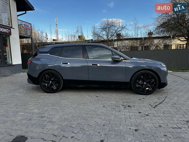 Внедорожник / Кроссовер BMW iX 2023 в Ивано-Франковске