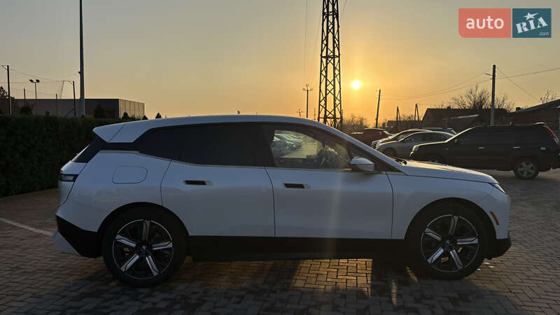 Внедорожник / Кроссовер BMW iX 2022 в Кривом Роге