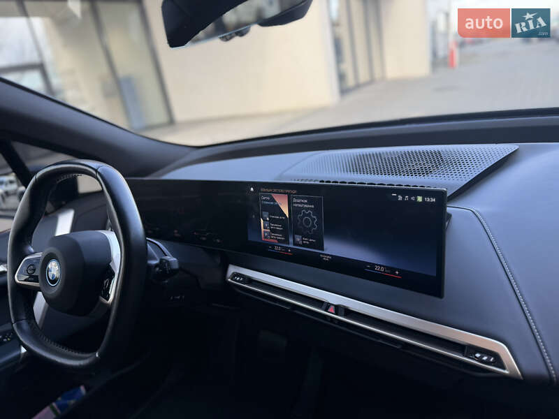 Внедорожник / Кроссовер BMW iX 2021 в Ивано-Франковске