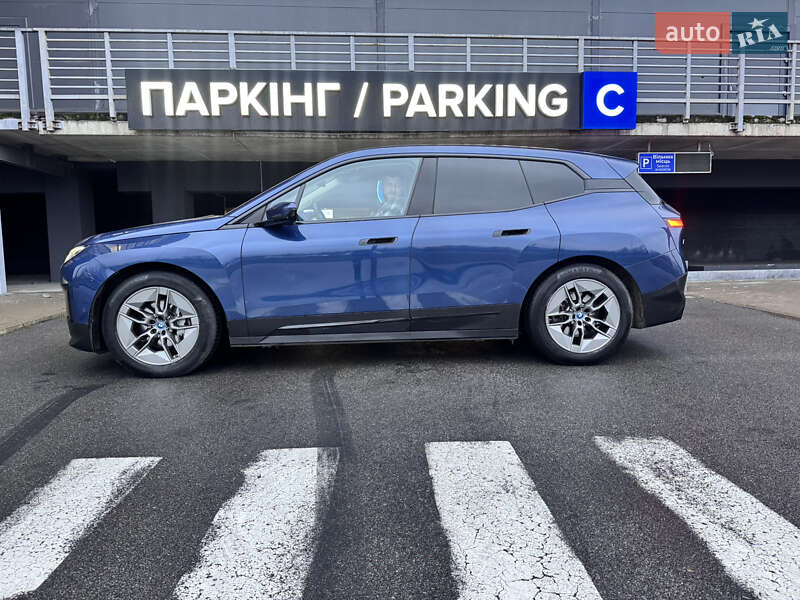 Позашляховик / Кросовер BMW iX 2021 в Києві фото 17 Позашляховик / Кросовер BMW iX 2021 в Києві