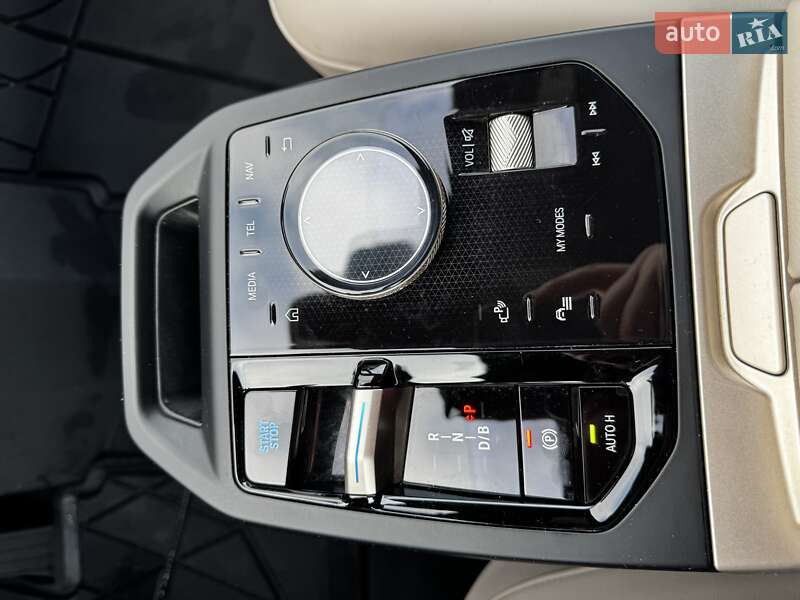 Внедорожник / Кроссовер BMW iX 2023 в Ровно