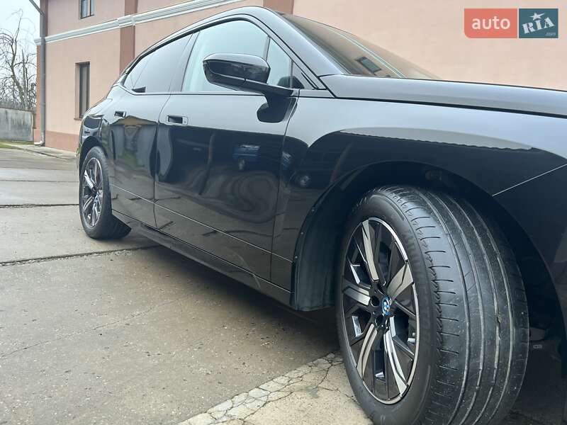 Позашляховик / Кросовер BMW iX 2022 в Тернополі