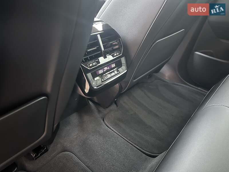 Позашляховик / Кросовер BMW iX 2022 в Тернополі