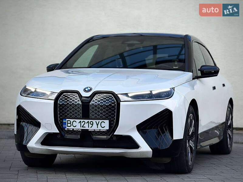 Позашляховик / Кросовер BMW iX 2021 в Стрию