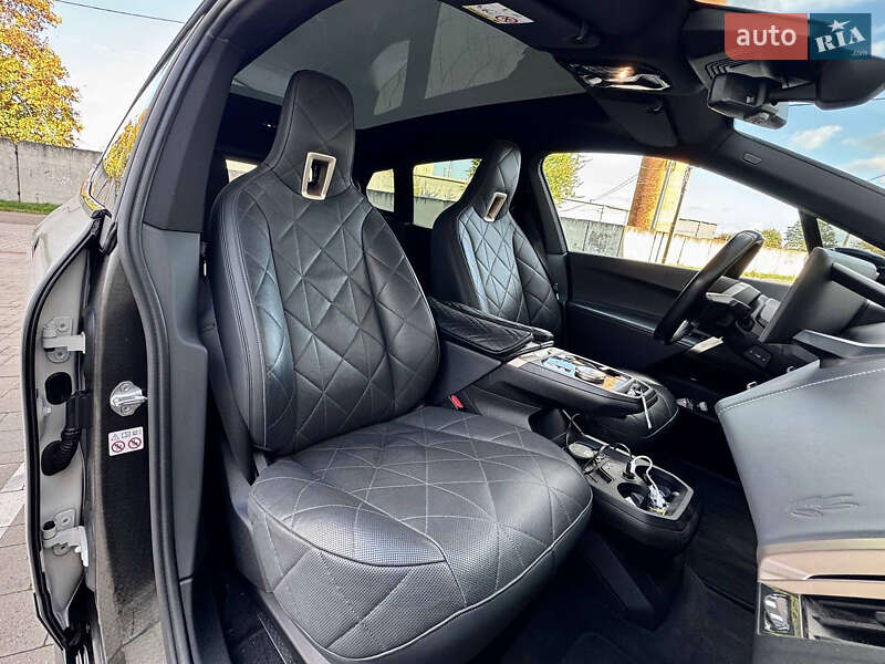 Позашляховик / Кросовер BMW iX 2021 в Стрию