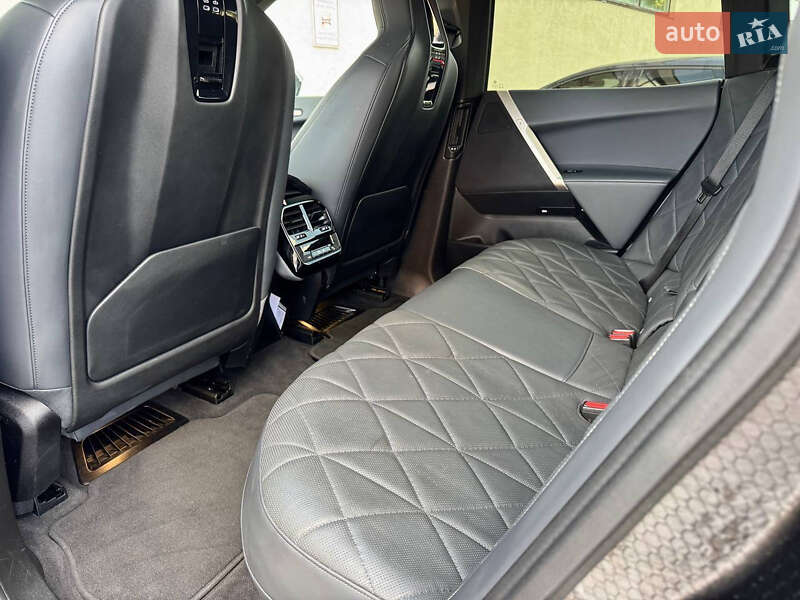 Позашляховик / Кросовер BMW iX 2021 в Стрию