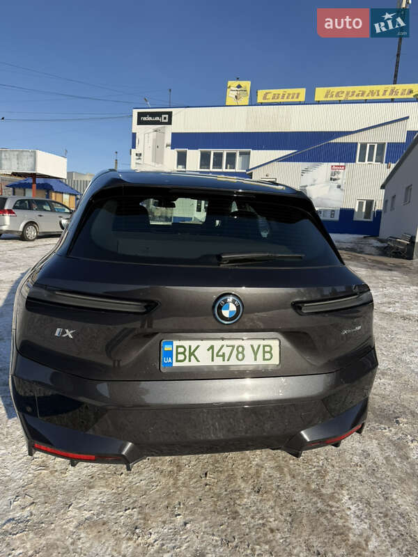 Внедорожник / Кроссовер BMW iX 2024 в Ровно