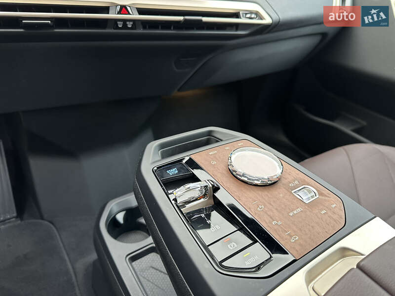 Внедорожник / Кроссовер BMW iX 2024 в Одессе