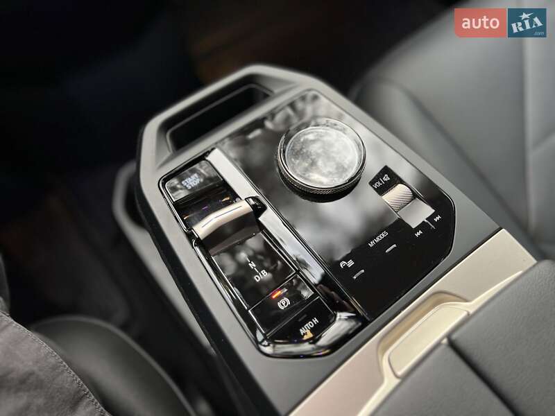 Внедорожник / Кроссовер BMW iX 2023 в Львове