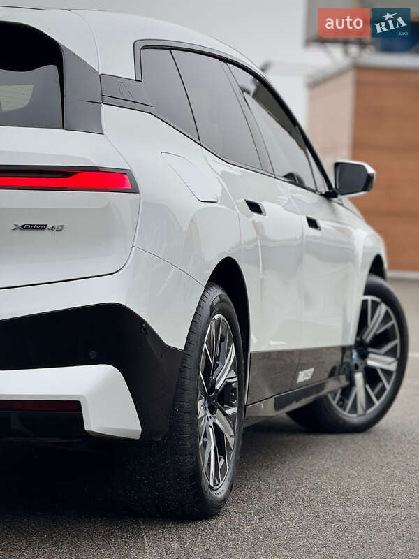Внедорожник / Кроссовер BMW iX 2022 в Киеве