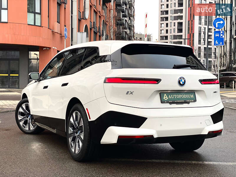 Внедорожник / Кроссовер BMW iX 2023 в Киеве