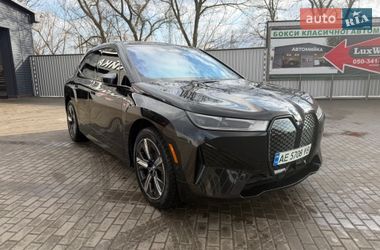 Внедорожник / Кроссовер BMW iX 2023 в Александрие